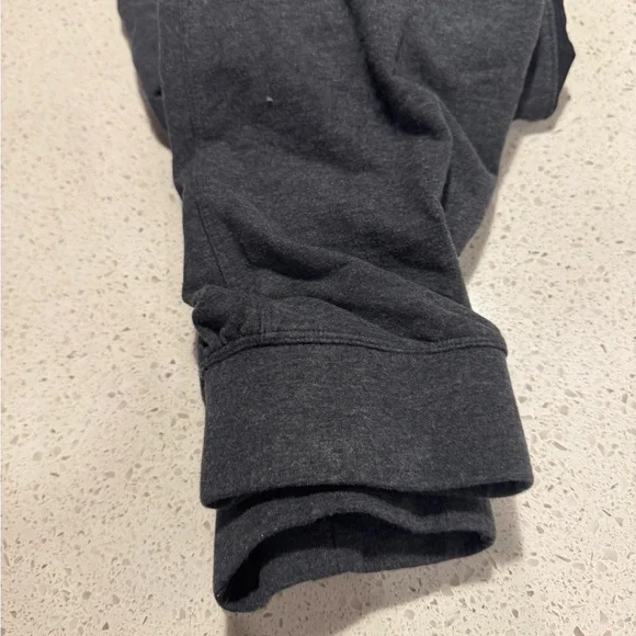 Lululemon Men Small Grey/Black Joggers tailored